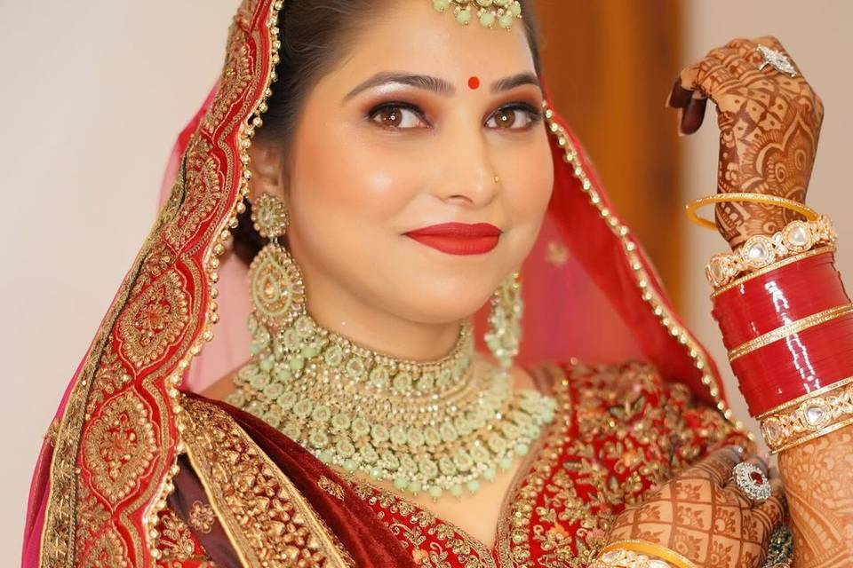 Bridal makeup