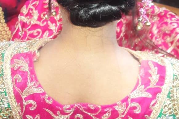 Lailas Beauty Parlor, Hyderabad