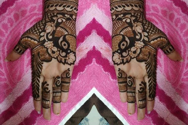 Designer mehendi