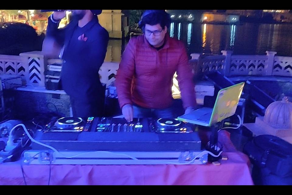 DJ Ammit