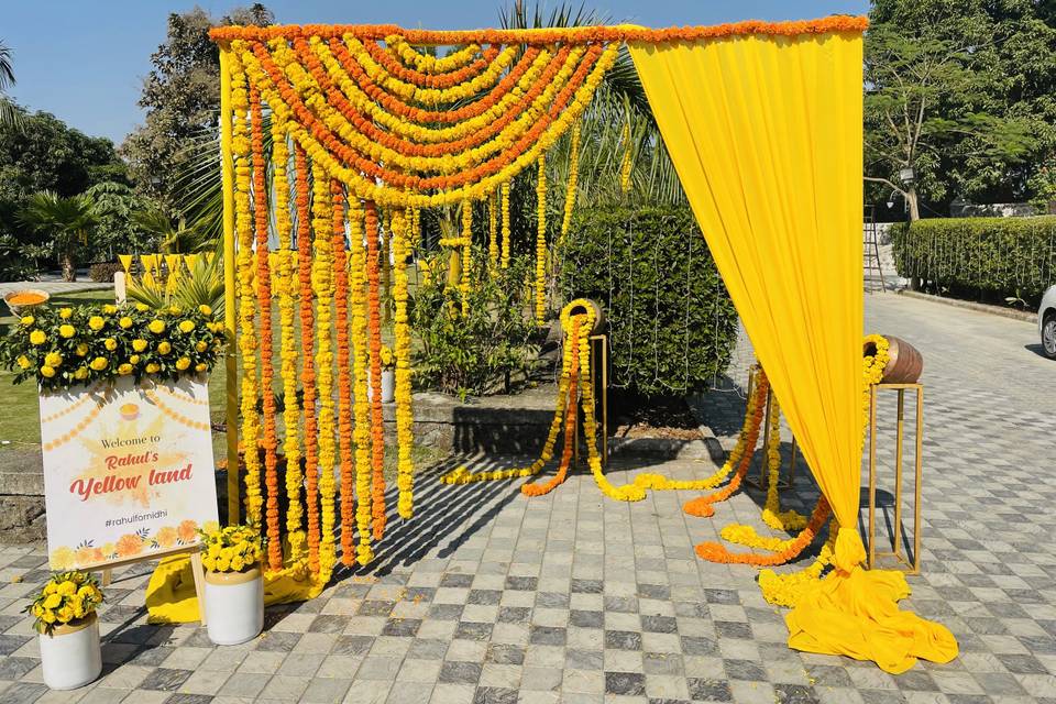 Mehendi Entry Gate