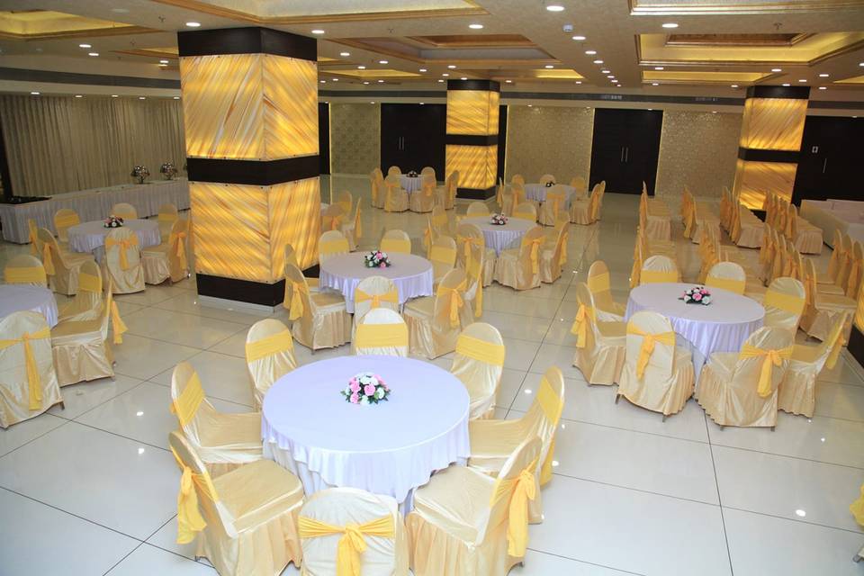 Banquet hall