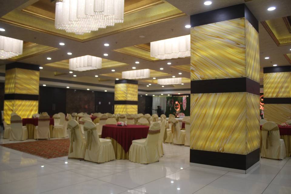 Banquet hall