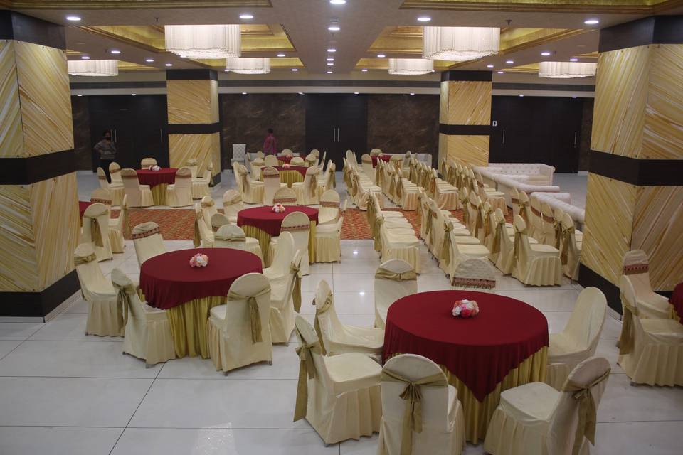 Banquet hall