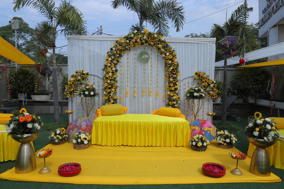 Haldi decor