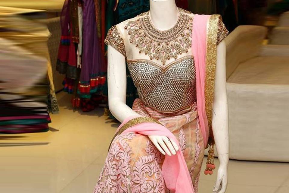 Anarkali sarees outlet pitampura