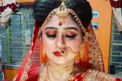 Bridal makeup