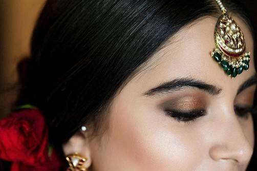 Bridal makeup