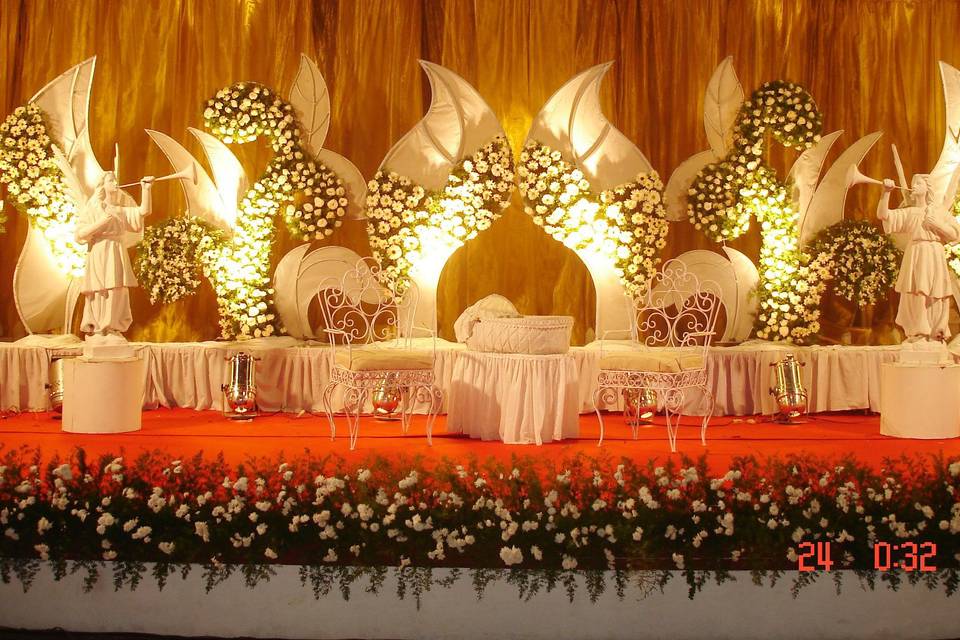 Classy white stage decoration