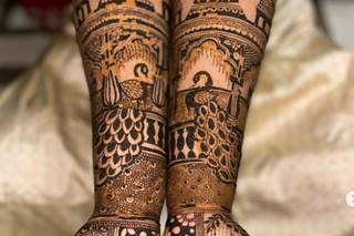 Fine Line Mehndi