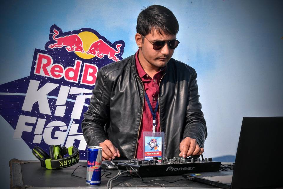 DJ Nilesh