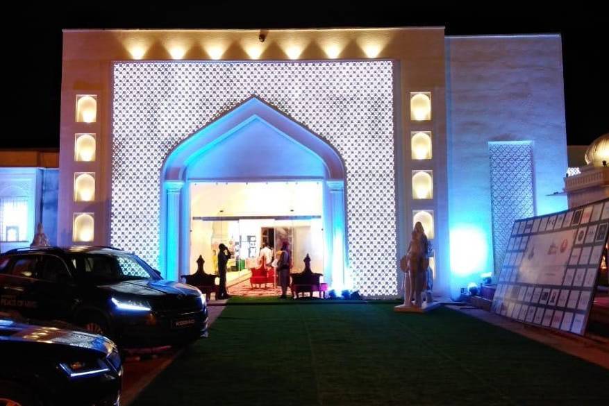 Mor Banquet And Resort