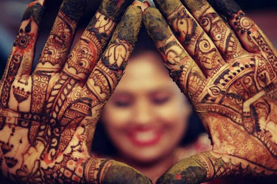 Mehendi Artist Khushboo Shah, Bangalore