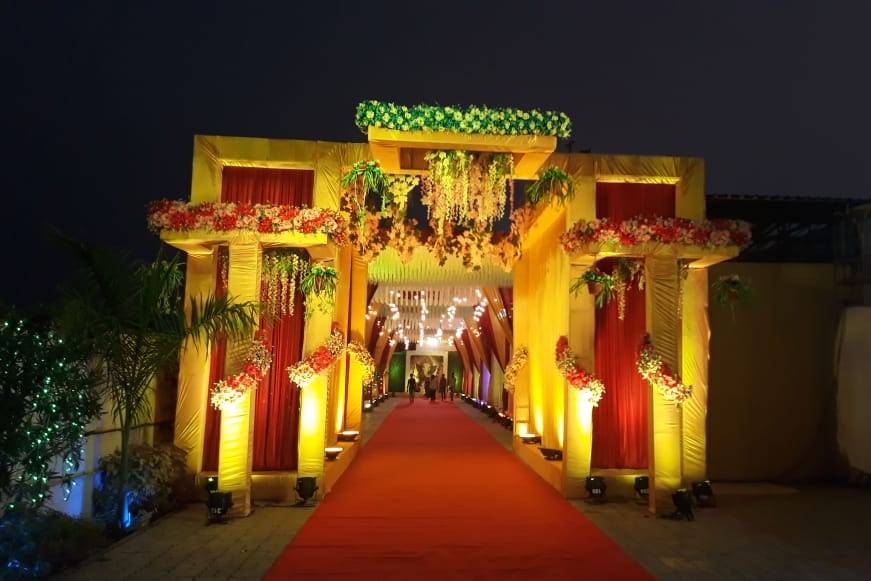 Entrance decor