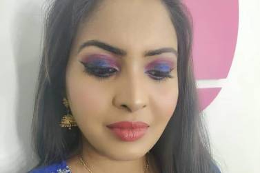 Party makeup