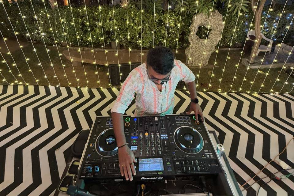 DJ KayDee