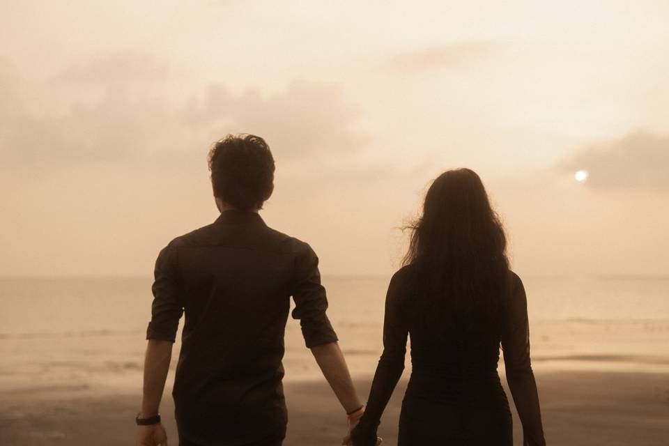 Komal & Omkar - Couple Shoot