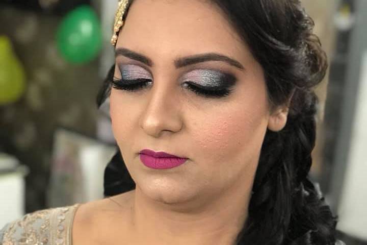 Party makeup