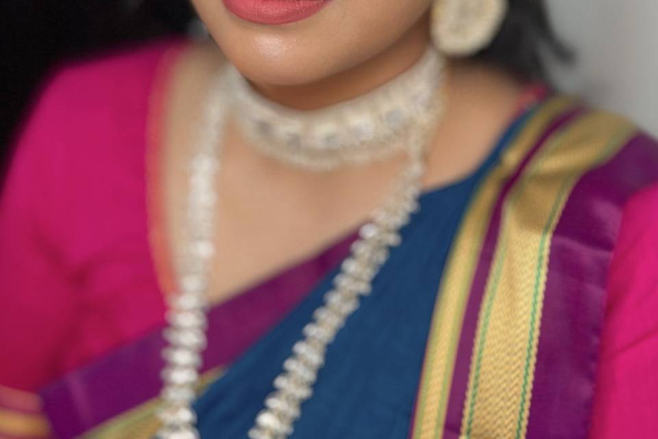 Maharashtrian bride