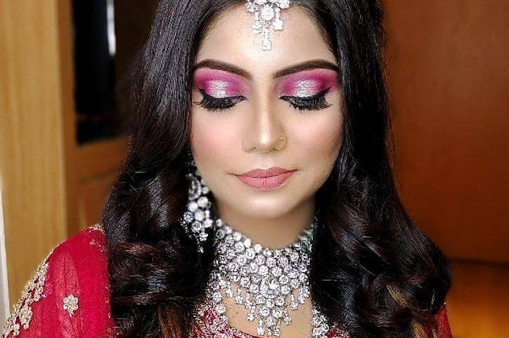 Makeupbykainatshaikh_1620016711_2565208557870720888_6176489203