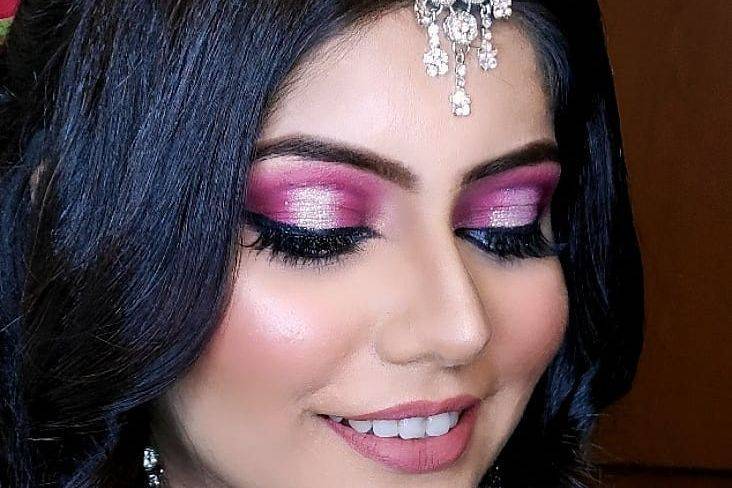 Makeupbykainatshaikh_1620016711_2565208557887556750_6176489203