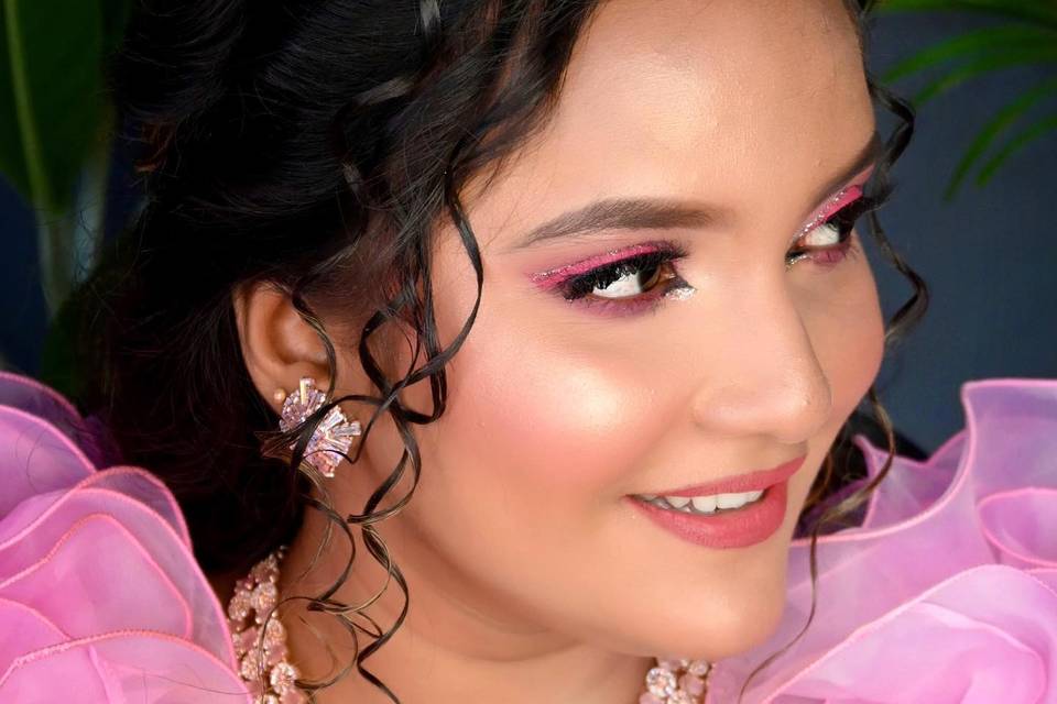 Makeupbykainatshaikh_1683022527_3093739649587731369_6176489203