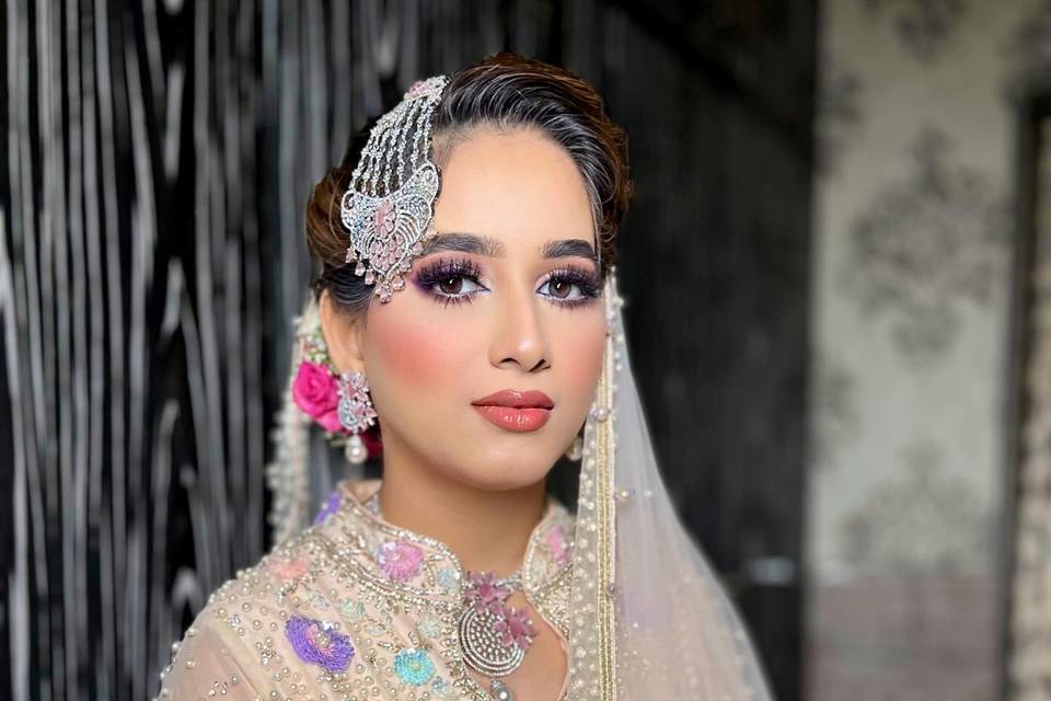 Makeupbykainatshaikh_1715068148_3362557803648927413_6176489203