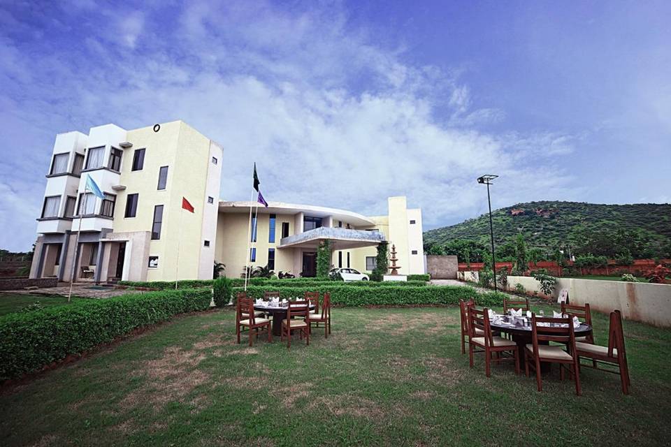 Dreams Resort, Udaipur