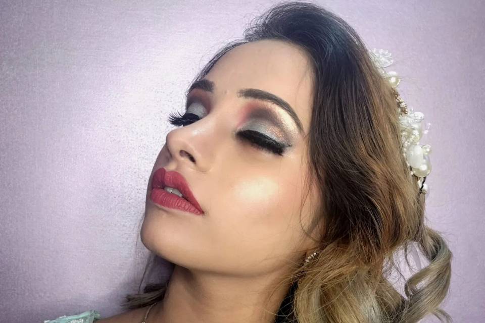 Party makeup