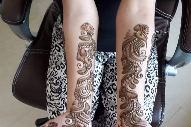 Henna Strings