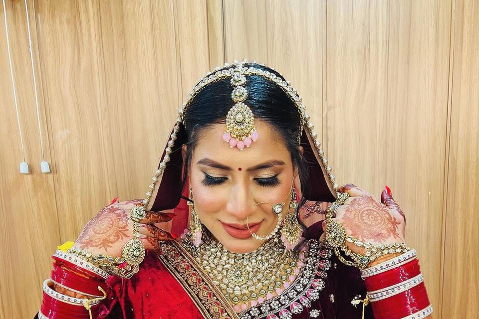 Bridal makeup