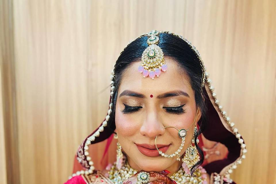 Bridal makeup