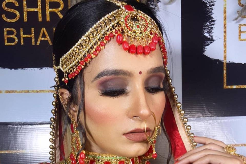 Bridal makeup