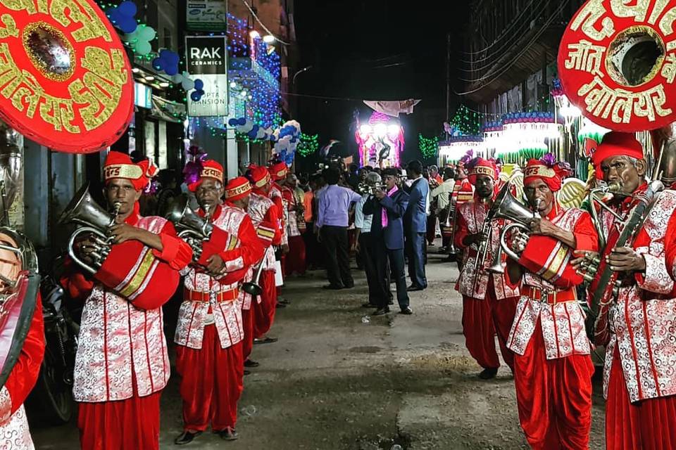 Dayal Band, Gwalior