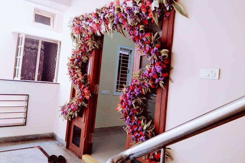 Entrance floral decor