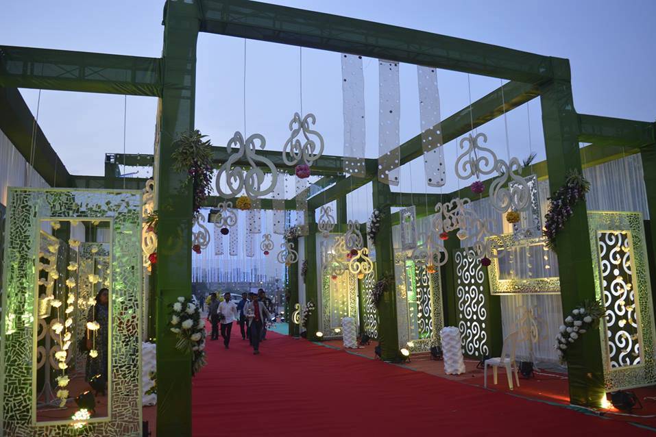 Entrance decor