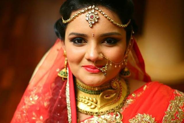 Bridal makeup