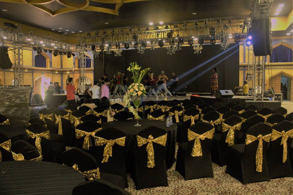 Banquet hall