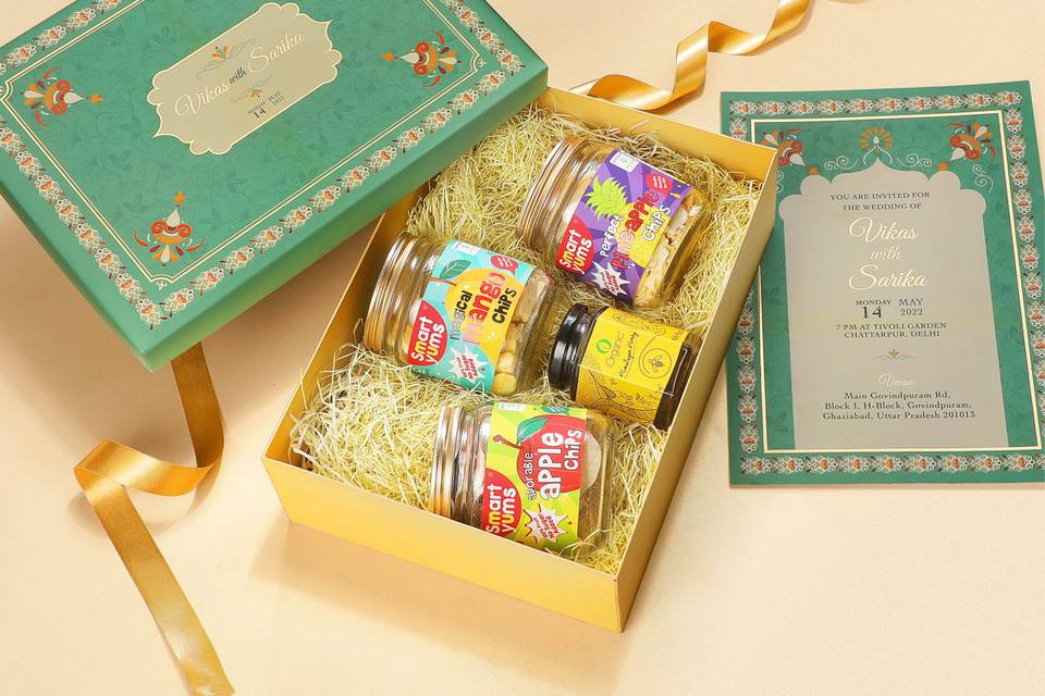 Leela Gift Box