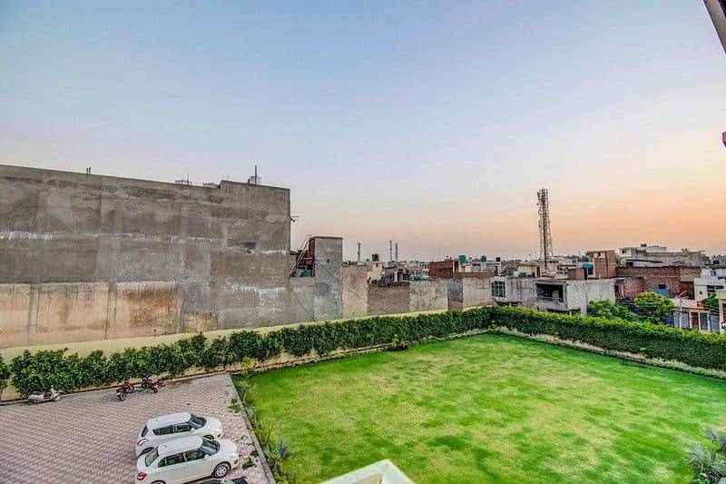 Lawn area