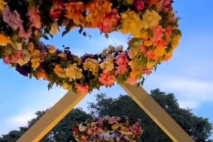 Entrance decor