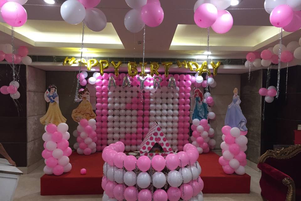 Stage Balloon Decoration