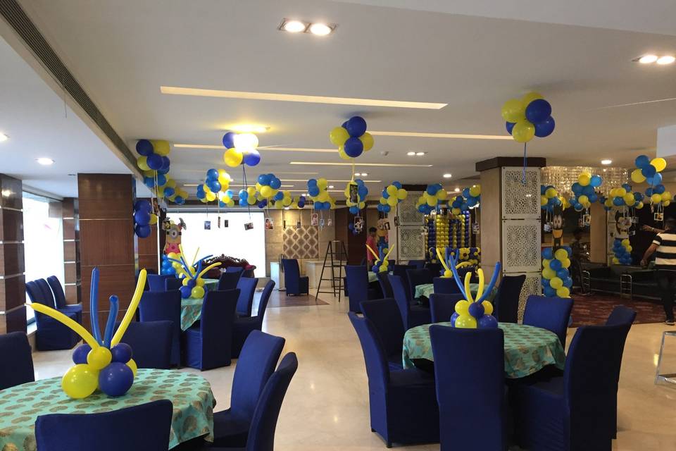 Hall Balloon Decoration