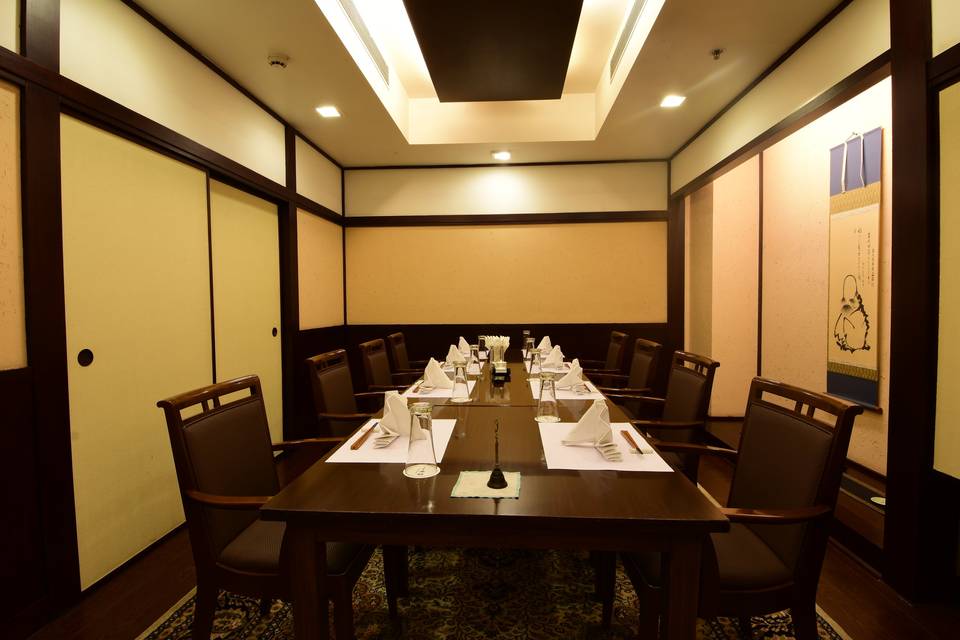 Raifu Private dining area