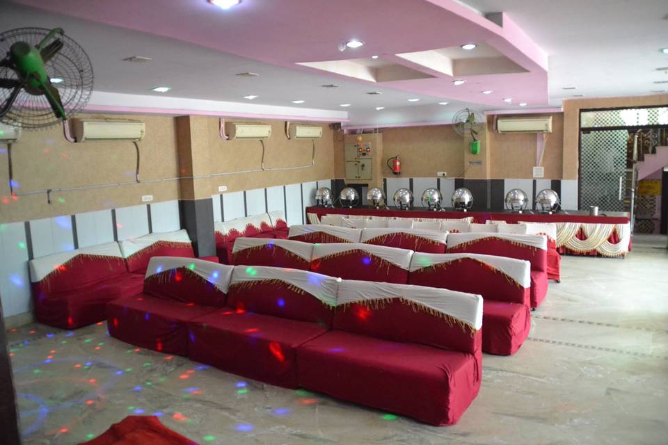 Banquet hall