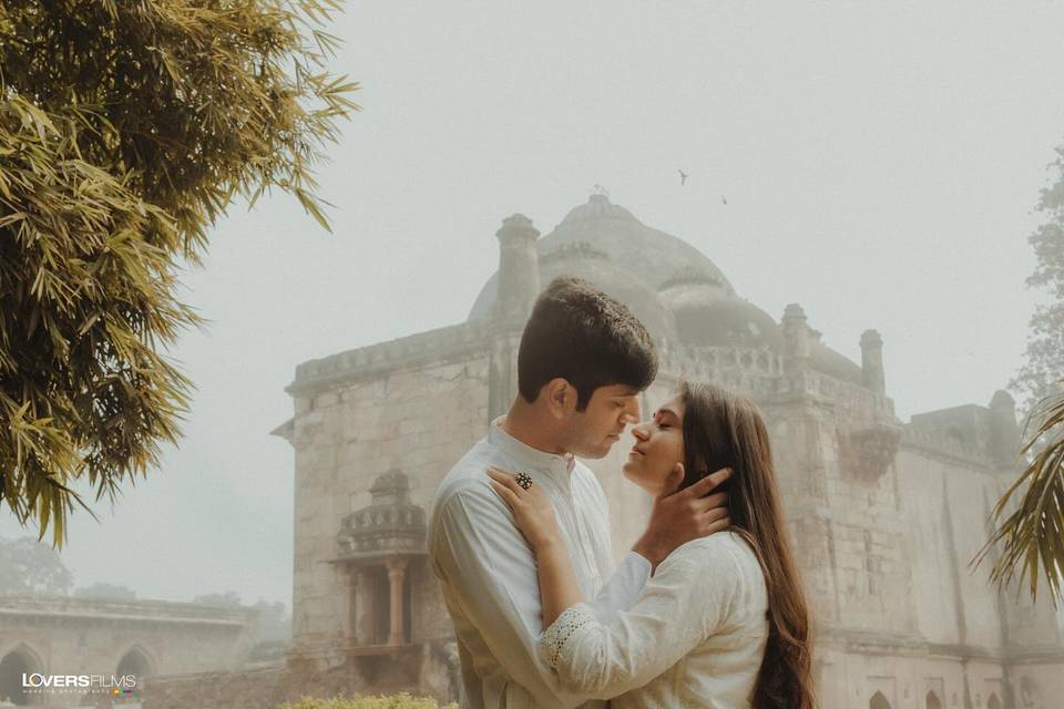 Lovers Films, Shalimar Bagh