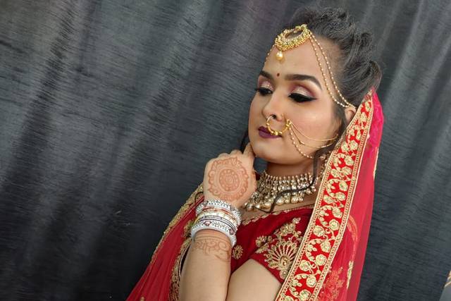 Bridal makeup