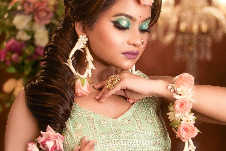 Haldi Makeup