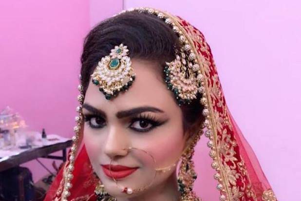 Bridal makeup