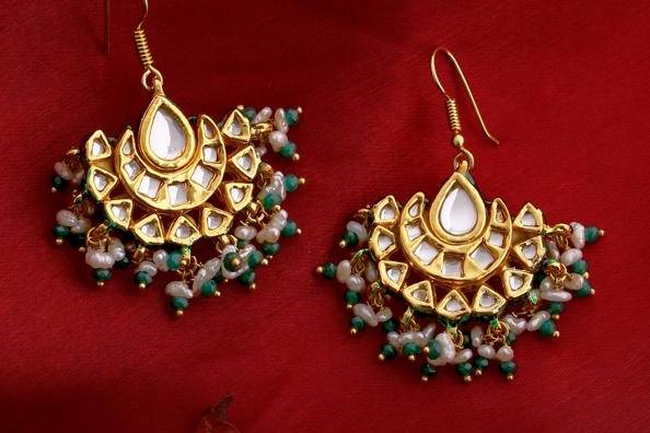 Golden Selene Earrings